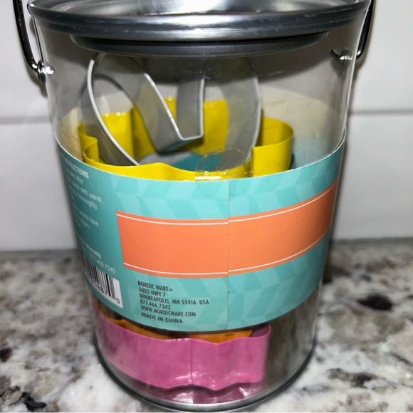 Nordic Ware Easter Bunny Flower Egg Butterfly Duck Stainless Steel Cookie Cutter - Picture 5 of 6